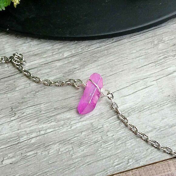 Dainty Aura Quartz Crystal Anklet Bracelet, Adjustable Gemstone Jewelry - Picture 1 of 3